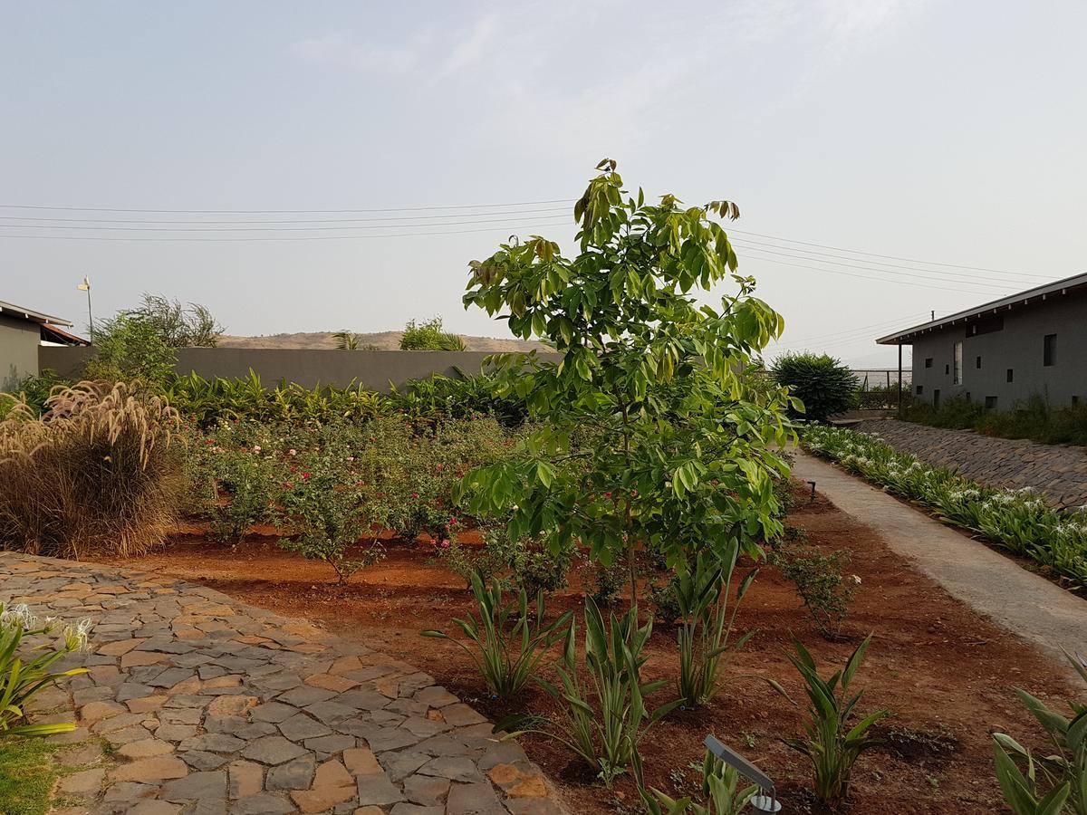Beyond By Sula Hotel Nashik Exterior photo